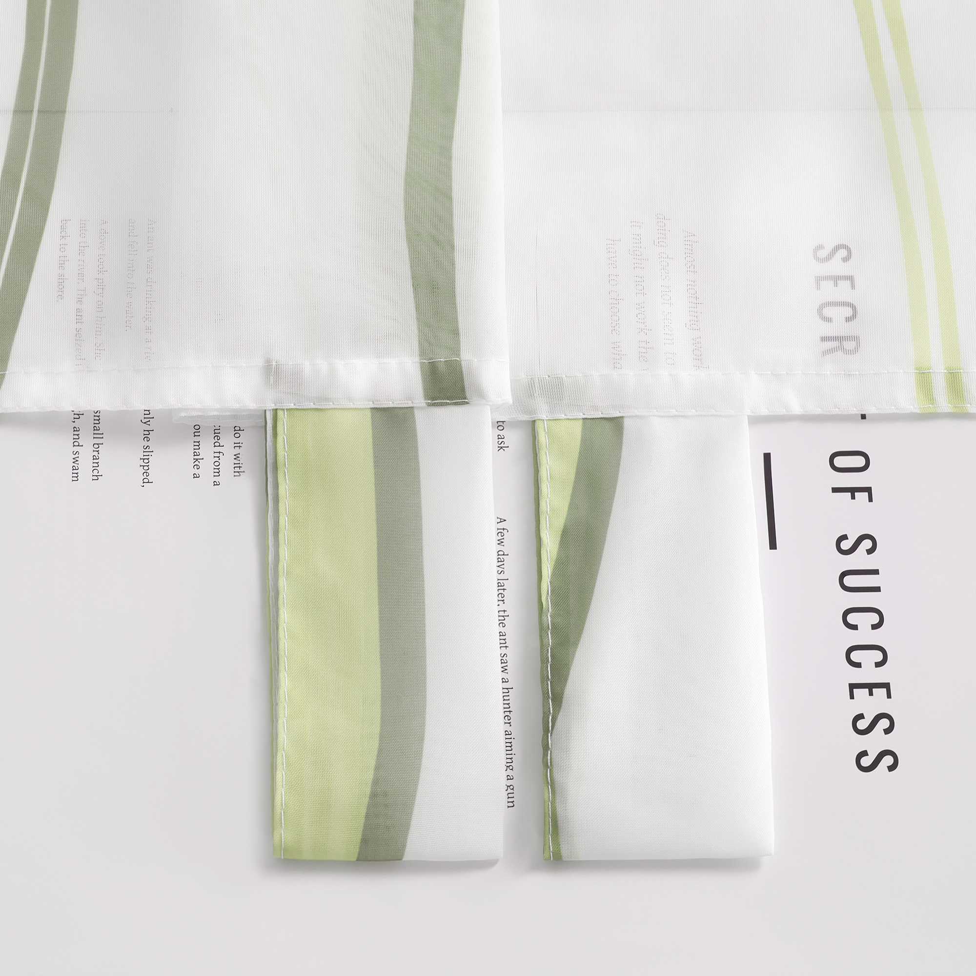 Vorhang Schlaufenschal aus Polyester mit bunten Wellenmustern tranparent 1 stück - Joyswahl